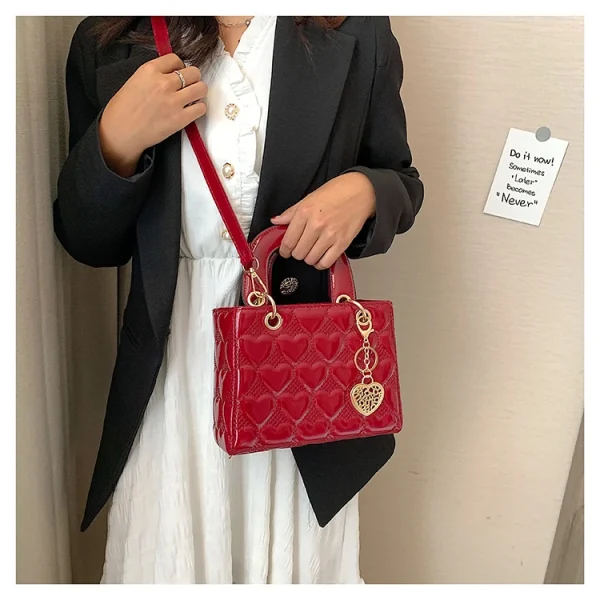 sac à main à porter au bras rouge