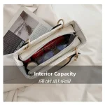 sac à main en simili cuir rouge