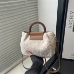 sac à main pour femme avec des textures chaudes