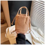 sac à main en peluche pour les adolescentes