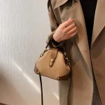 sac bandoulière cuir élégant
