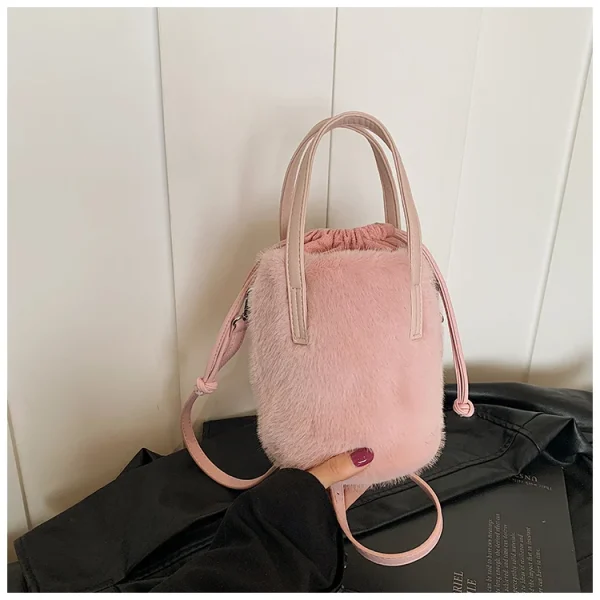 sac à main portable en peluche