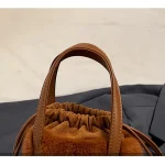 sac à main seau en tissu peluche