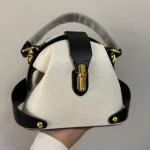 sac à bandoulière pratique en cuir