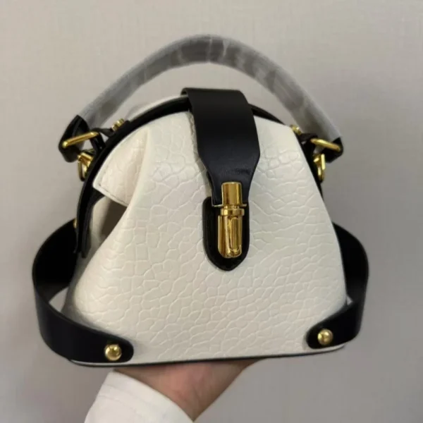 sac à bandoulière pratique en cuir