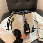 sac seau tendance en toile colorée