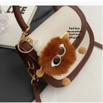 sac à main coloré pour un look stylé