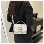 petit sac rouge chic pour occasions