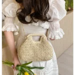 sac léger pour balades estivales à la plage