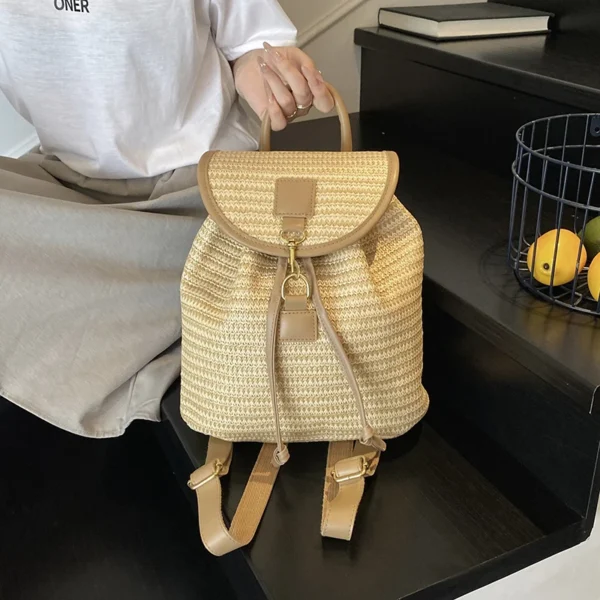 sac à dos léger en paille tressée