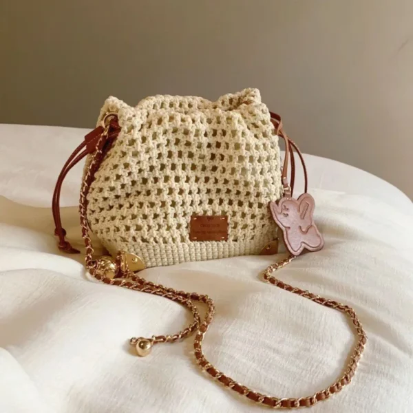 sac à main en maille chic femme été
