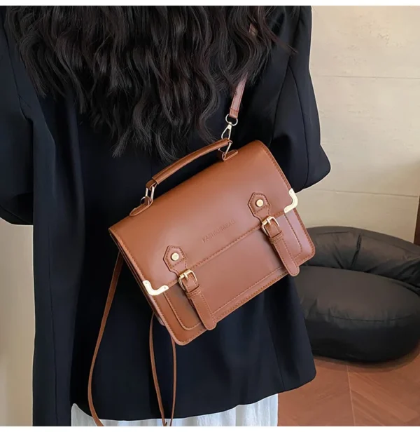 sac à dos en cuir avec poches