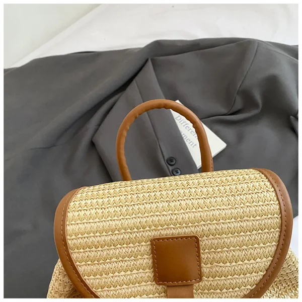 sac à dos artistique en paille tressée