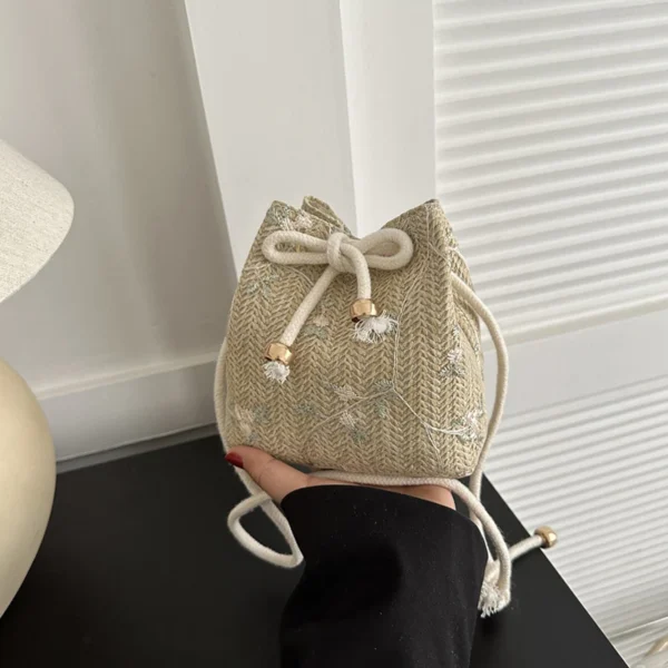 sac bandoulière en paille pour la plage
