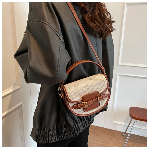 petit sac en cuir design classique