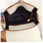 sac à dos classique à la mode