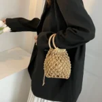 sac de plage en paille tressée avec anses